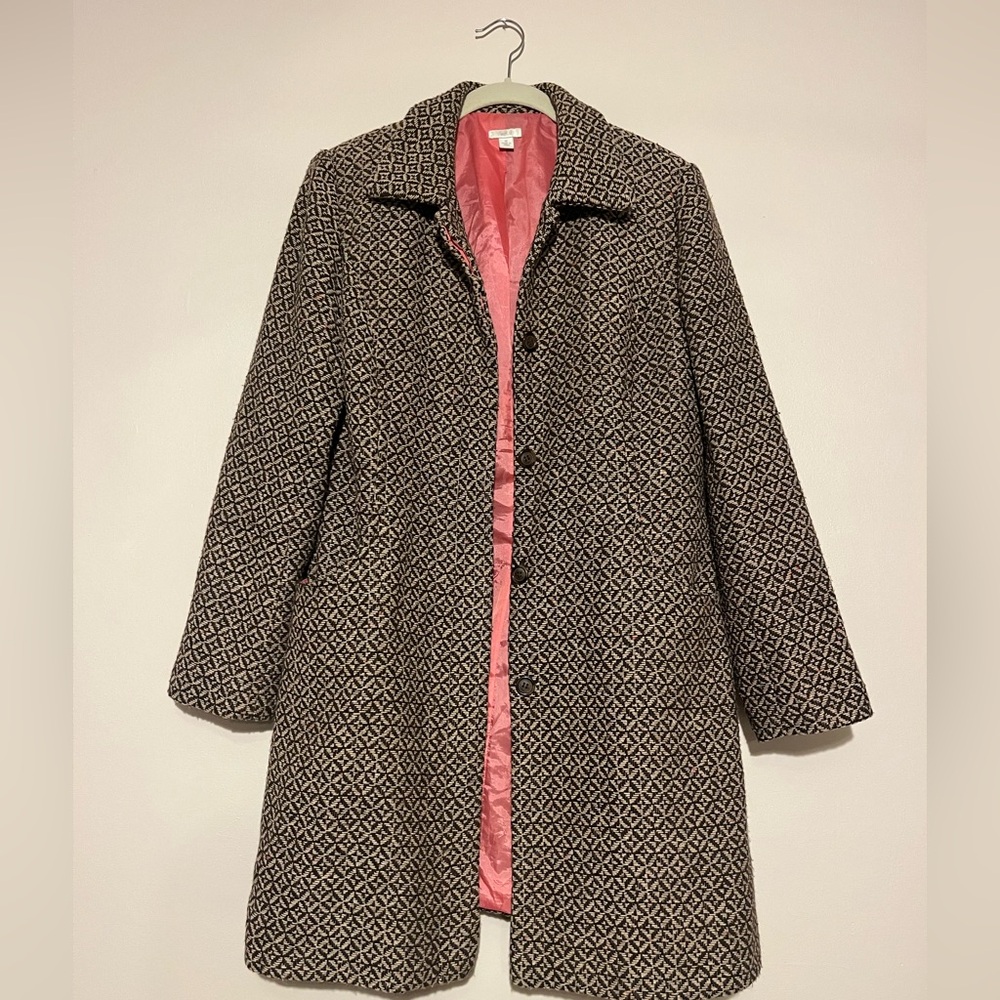 Apt. 9 size 12 Brown and Cream Geometric pattern coat. Wool w polyester liner.